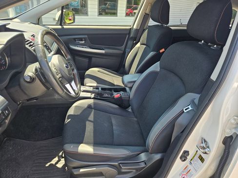 Used 2016 Subaru Crosstrek 2.0i Premium w/ Popular Package #1 AWD/4WD image 10