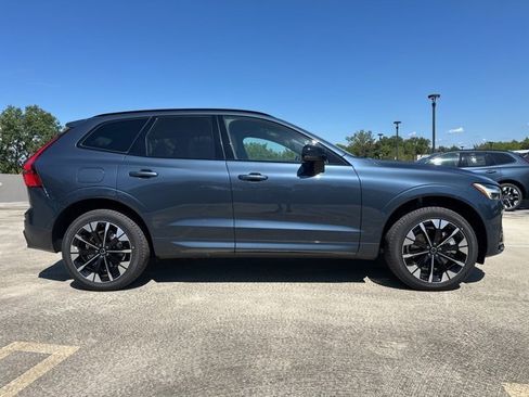 New 2026 Volvo XC60 T8 Plus w/ Protection Package Premier image 8