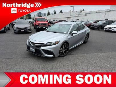 Used 2021 Toyota Camry SE w/ Cold Weather Package