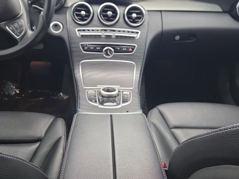 Used 2018 Mercedes-Benz C 300 Sedan image 25