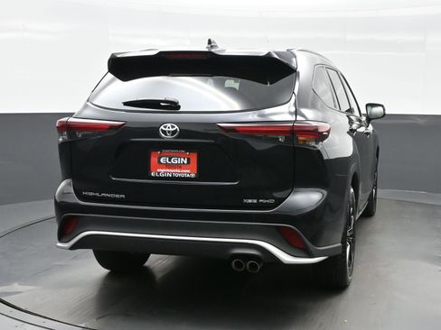Used 2024 Toyota Highlander XSE AWD/4WD image 5