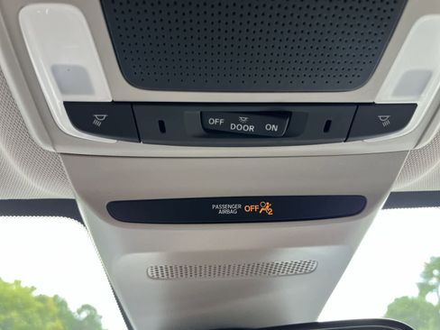 New 2026 Honda HR-V LX image 24