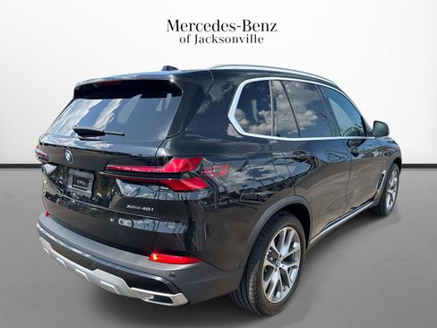 Used 2025 BMW X5 xDrive40i w/ Premium Package AWD/4WD image 3