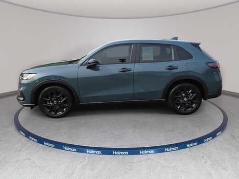 Used 2025 Honda HR-V Sport image 9