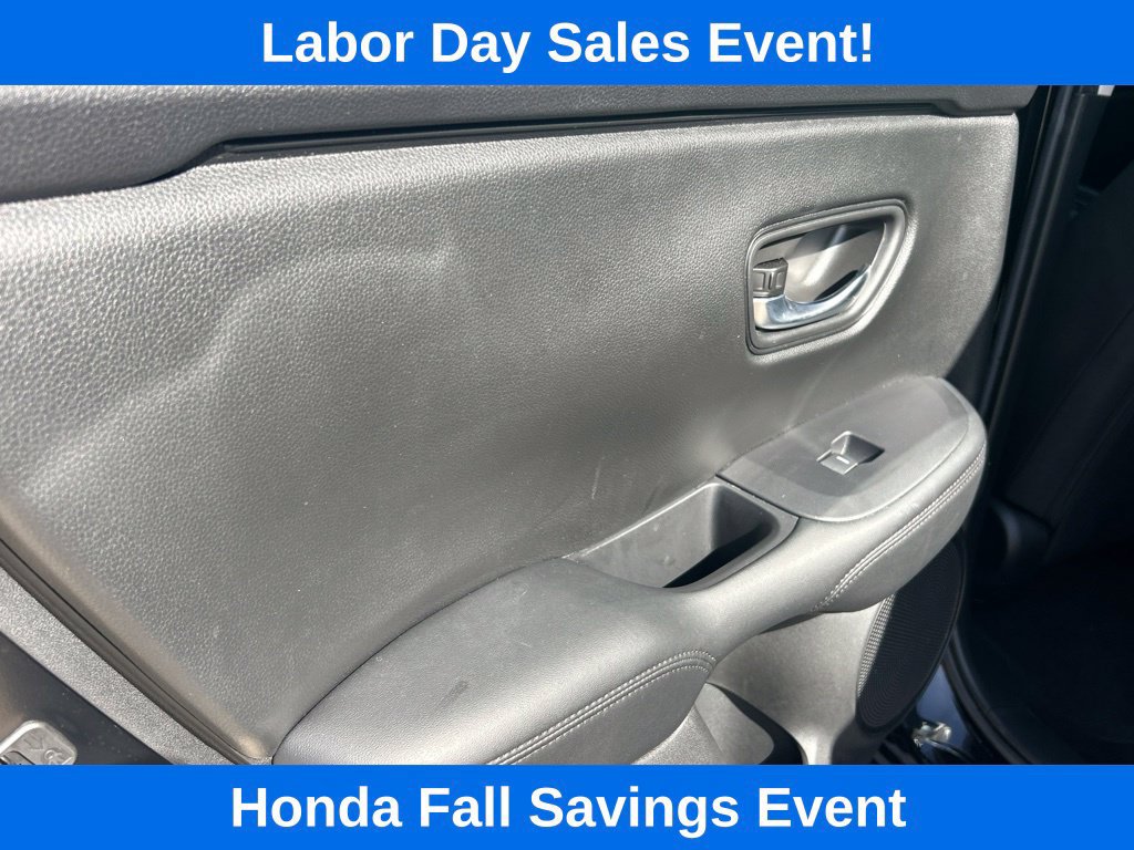 Used 2023 Honda HR-V LX image 12