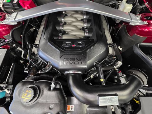 Used 2014 Ford Mustang GT Premium w/ Comfort Package RWD image 38