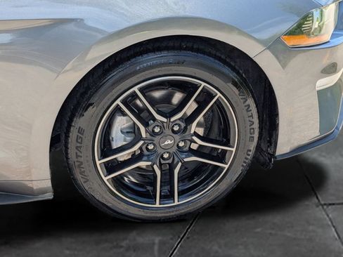 Used 2021 Ford Mustang Premium RWD image 11