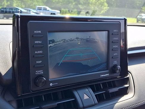 Used 2020 Toyota RAV4 XLE w/ All Weather Liner Package AWD/4WD image 17