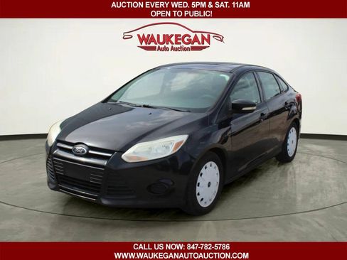 Used 2013 Ford Focus SE w/ Interior Protection Pkg FWD image 1