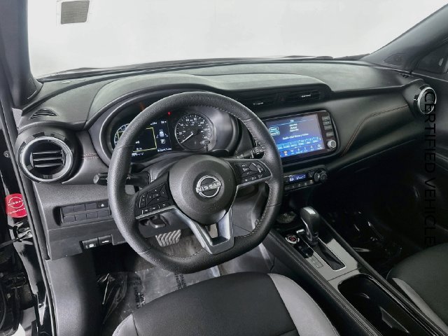 Certified 2024 Nissan Kicks SR w/ SR Premium Package FWD image 11