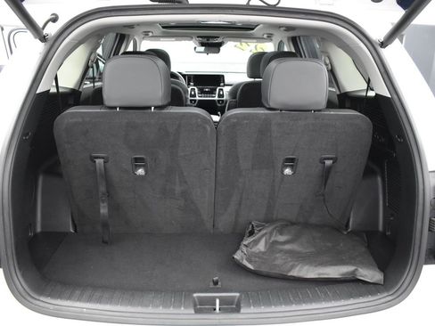 Used 2022 Kia Sorento SX w/ Panoramic Sunroof Package image 10