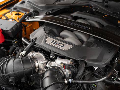 Used 2026 Ford Mustang Dark Horse RWD image 38