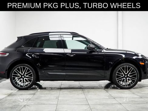 Used 2022 Porsche Macan AWD/4WD image 7