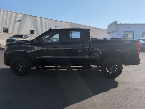 Used 2024 Chevrolet Silverado 1500 LT Trail Boss w/ Protection Package image 3