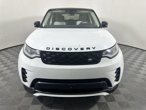 New 2025 Land Rover Discovery Dynamic SE image 5