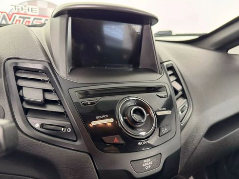 Used 2016 Ford Fiesta ST image 21