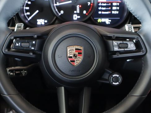 Used 2025 Porsche Macan Turbo AWD/4WD image 16
