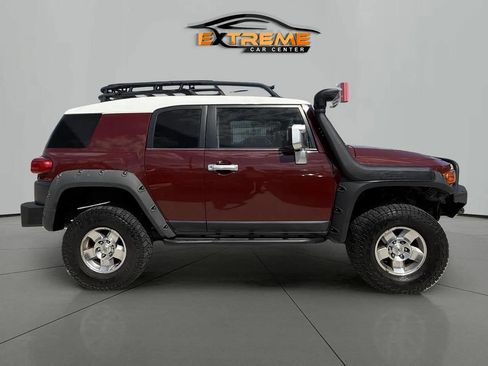 Used 2008 Toyota FJ Cruiser 4WD image 7