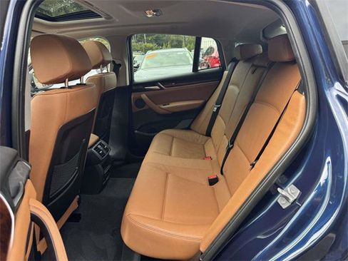 Used 2017 BMW X4 xDrive28i image 10