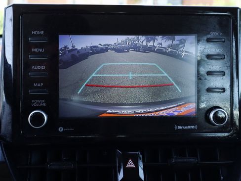 Used 2022 Toyota Corolla Cross L image 28