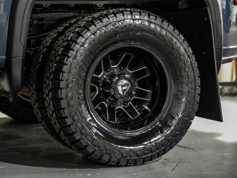 Used 2020 GMC Sierra 3500 Denali w/ Denali Ultimate Package image 54