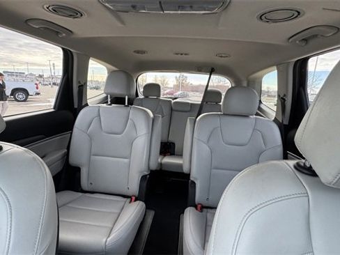 Used 2022 Kia Telluride S image 30