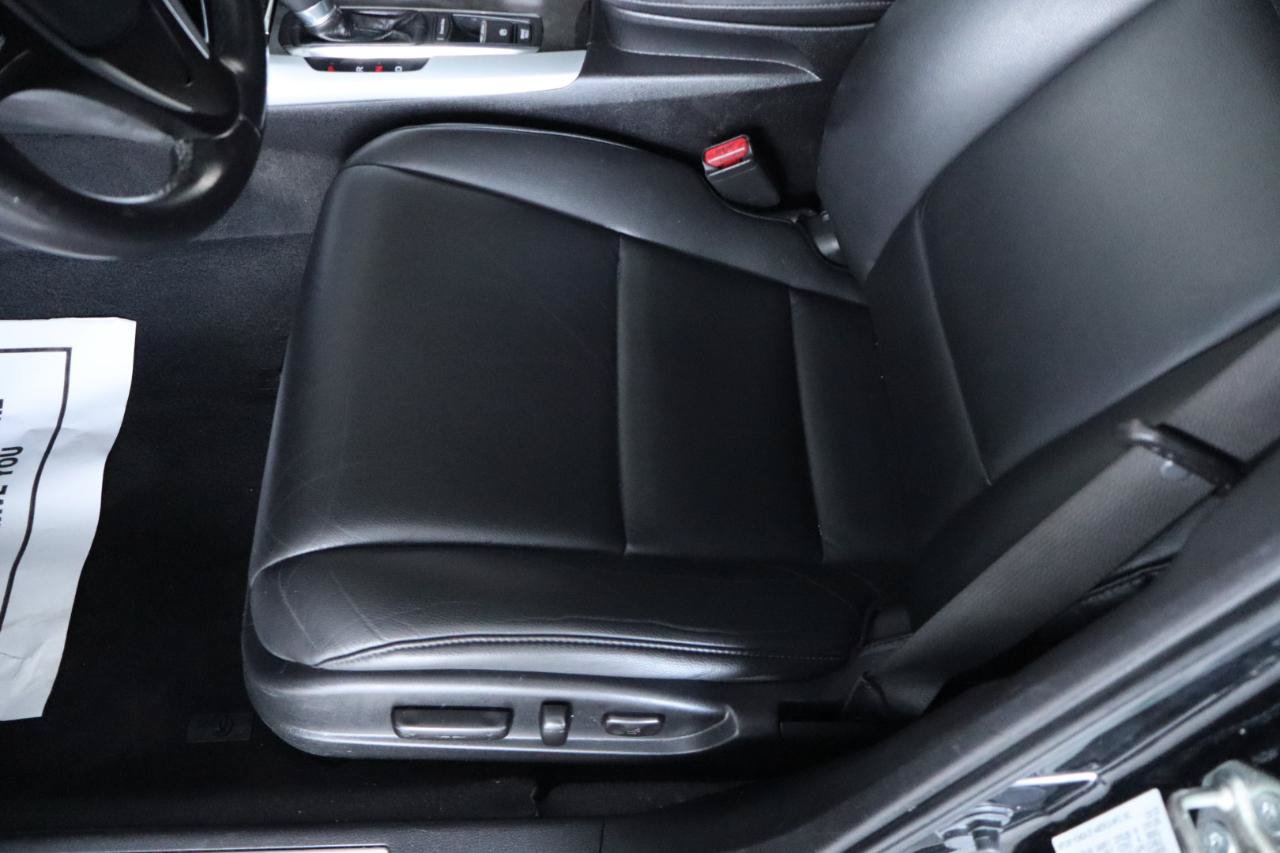 Used 2020 Acura TLX FWD image 13