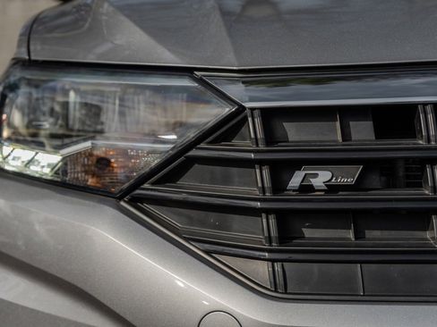 Used 2021 Volkswagen Jetta R-Line w/ R-Line Cold Weather Package image 11