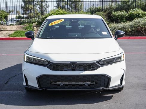 Used 2025 Honda Civic Sport image 2