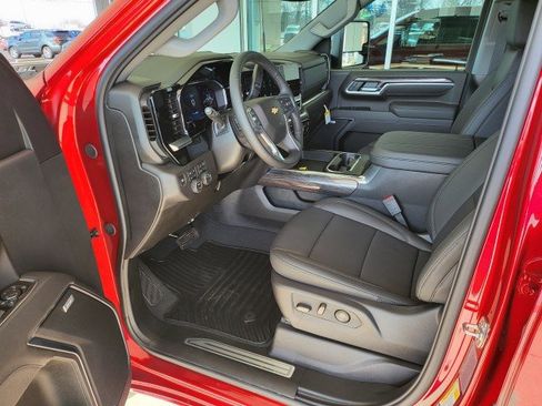New 2026 Chevrolet Silverado 2500 LTZ w/ LTZ Convenience Package image 6