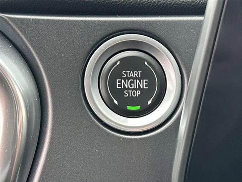 Certified 2024 Chevrolet Blazer LT w/ Convenience Package image 16