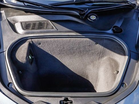 Used 2021 Chevrolet Corvette Stingray Coupe w/ Battery Protection Package RWD image 29