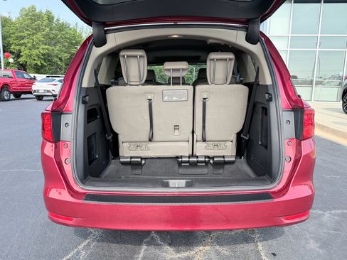 Used 2022 Honda Odyssey EX-L image 9