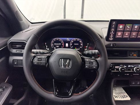New 2026 Honda Pilot Sport image 24