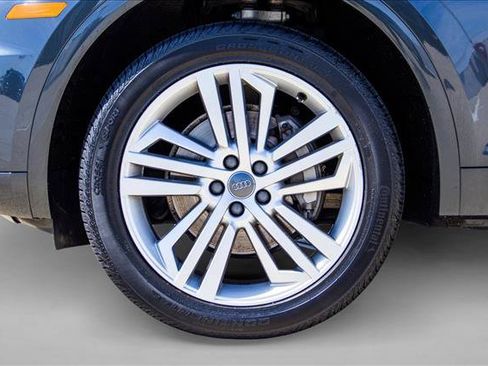 Used 2018 Audi Q5 2.0T Premium Plus w/ Premium Plus Package AWD/4WD image 9