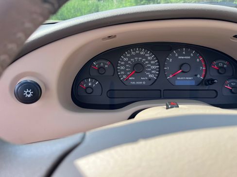Used 2003 Ford Mustang GT RWD image 83
