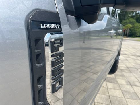 Used 2024 Ford F250 Lariat w/ Lariat Ultimate Package AWD/4WD image 10