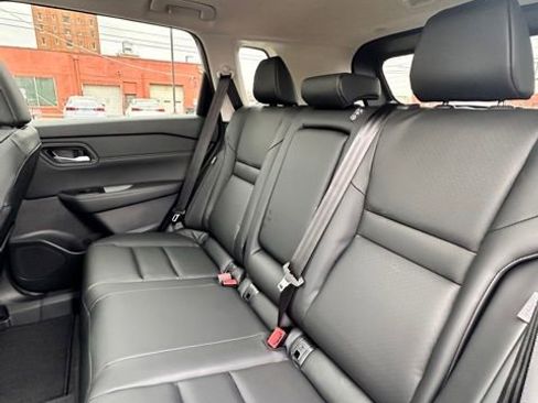 New 2026 Nissan Rogue SV image 30