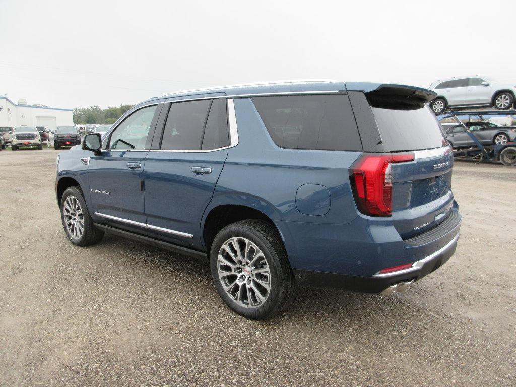 New 2027 GMC Yukon Denali w/ Sun & Power Step Package AWD/4WD image 5