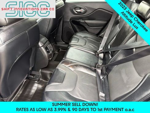 Used 2023 Jeep Cherokee Altitude Lux AWD/4WD image 24