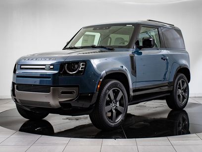 New 2025 Land Rover Defender 90 X-Dynamic SE