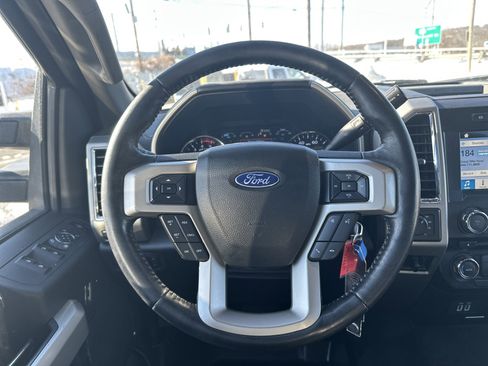 Used 2018 Ford F250 Lariat image 14