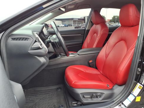 Used 2022 Toyota Camry XSE AWD/4WD image 16