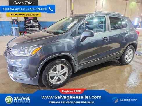 Used 2020 Chevrolet Trax LT FWD image 1