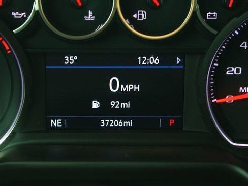 Used 2023 Chevrolet Suburban LS image 22