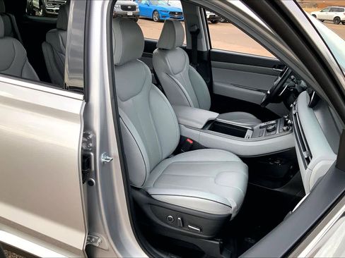 Used 2025 Hyundai Palisade SEL image 9