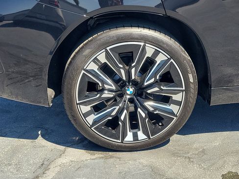 Used 2026 BMW X3 xDrive30i w/ Premium Package AWD/4WD image 6