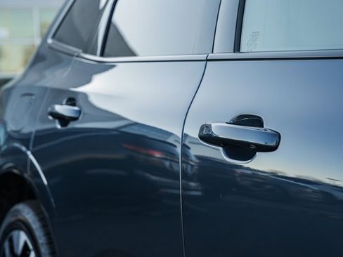 New 2026 Volvo XC60 B5 Plus w/ Climate Package image 17