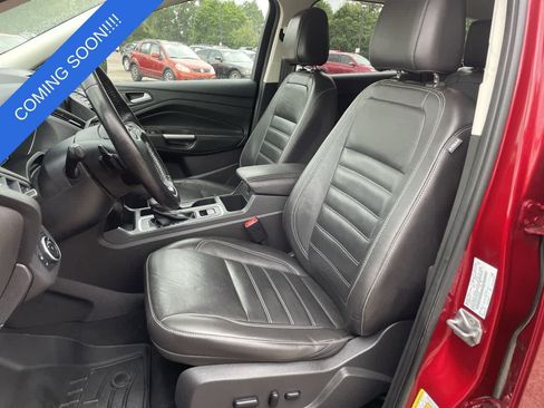 Used 2017 Ford Escape Titanium AWD/4WD image 12