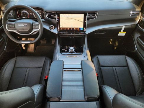 New 2026 Jeep Grand Wagoneer Limited AWD/4WD image 33